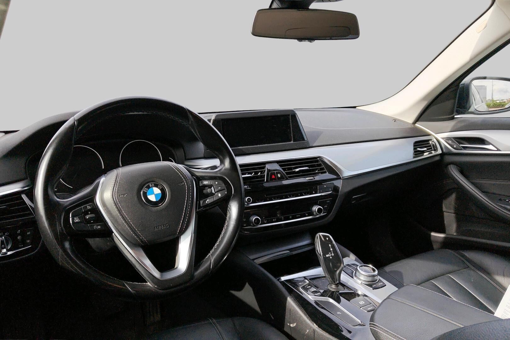 BMW 5-sarja iso kuva 2