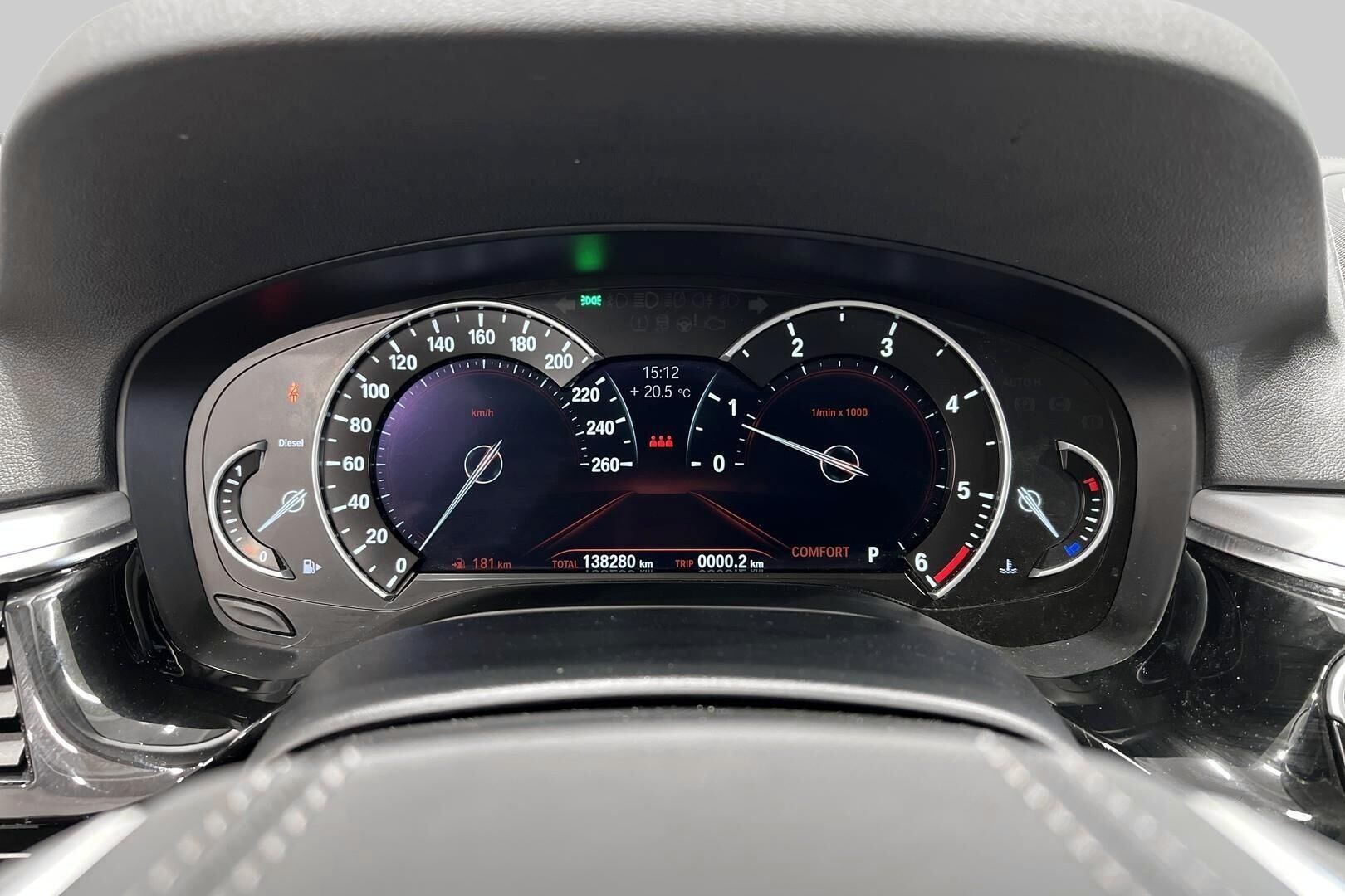 BMW 5-sarja iso kuva 14