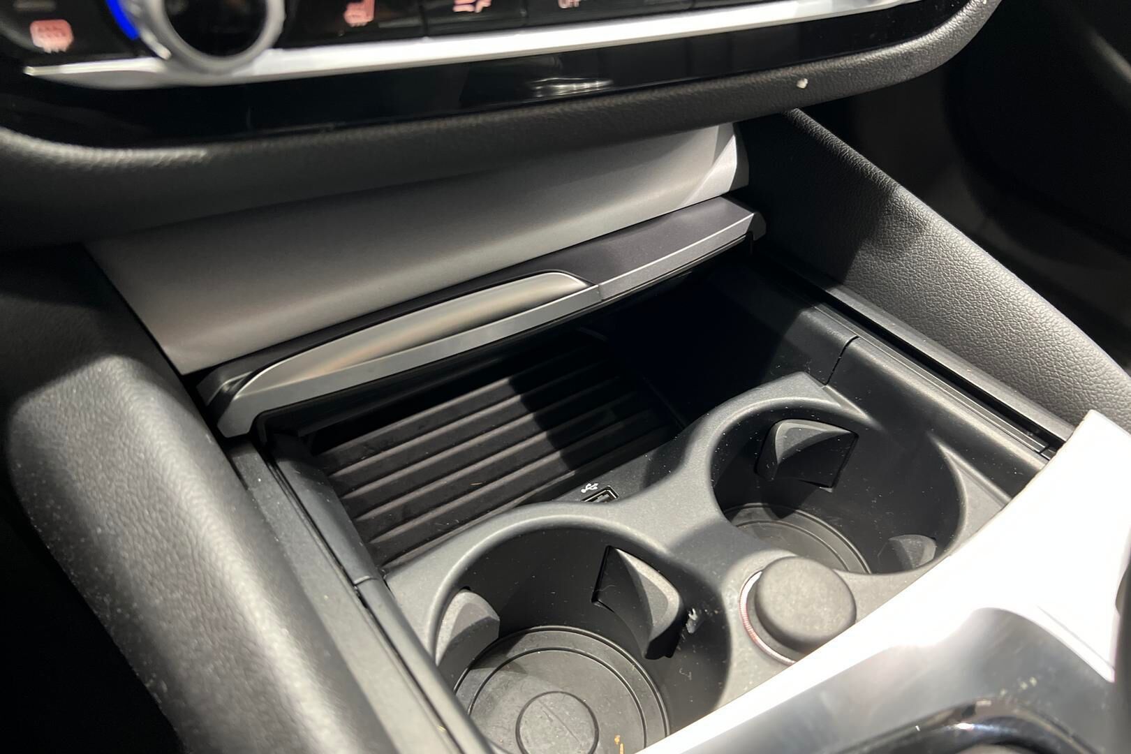 BMW 5-sarja iso kuva 22