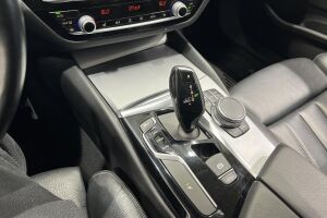 BMW 5-sarja esikatselu 23