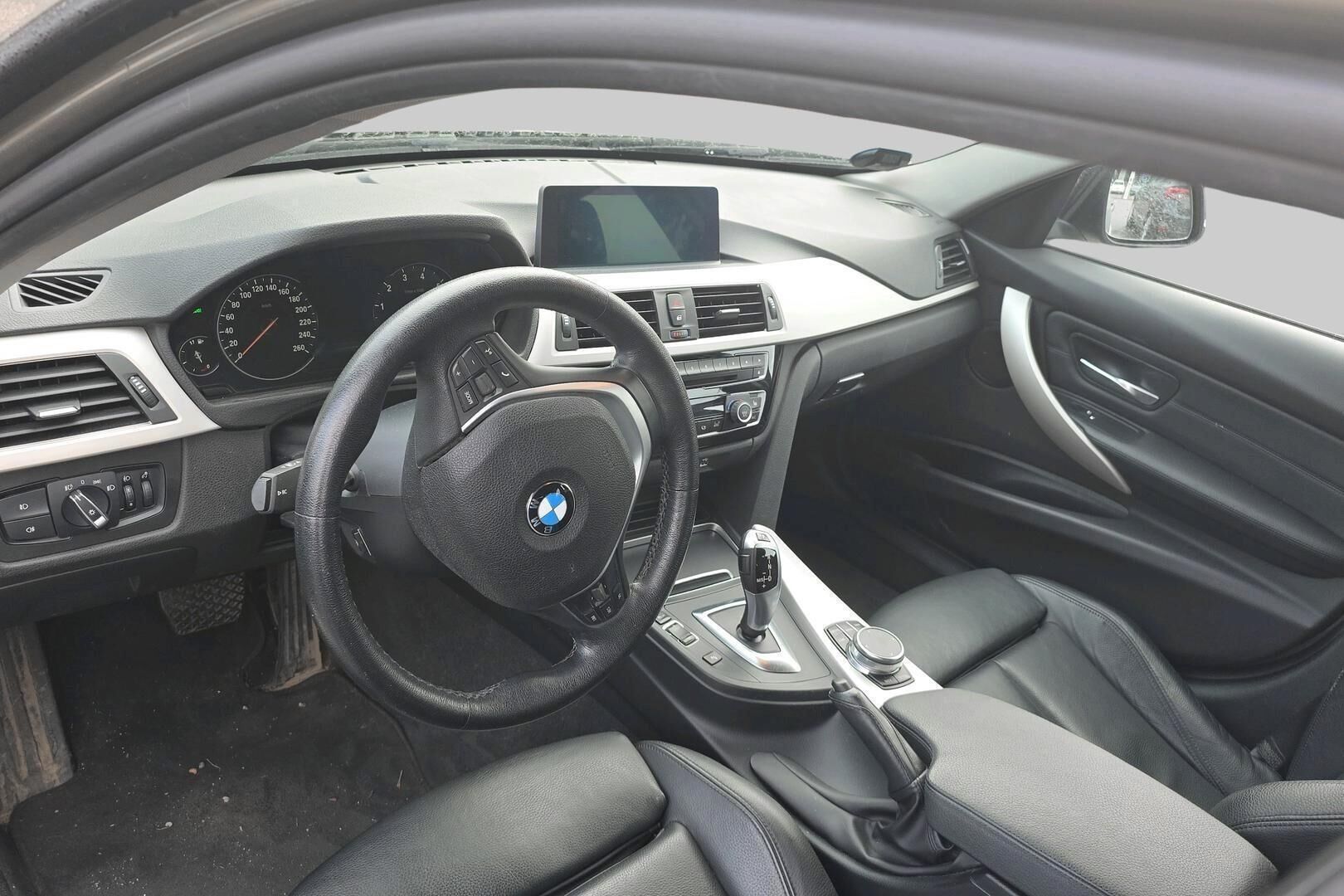 BMW 3-sarja iso kuva 1
