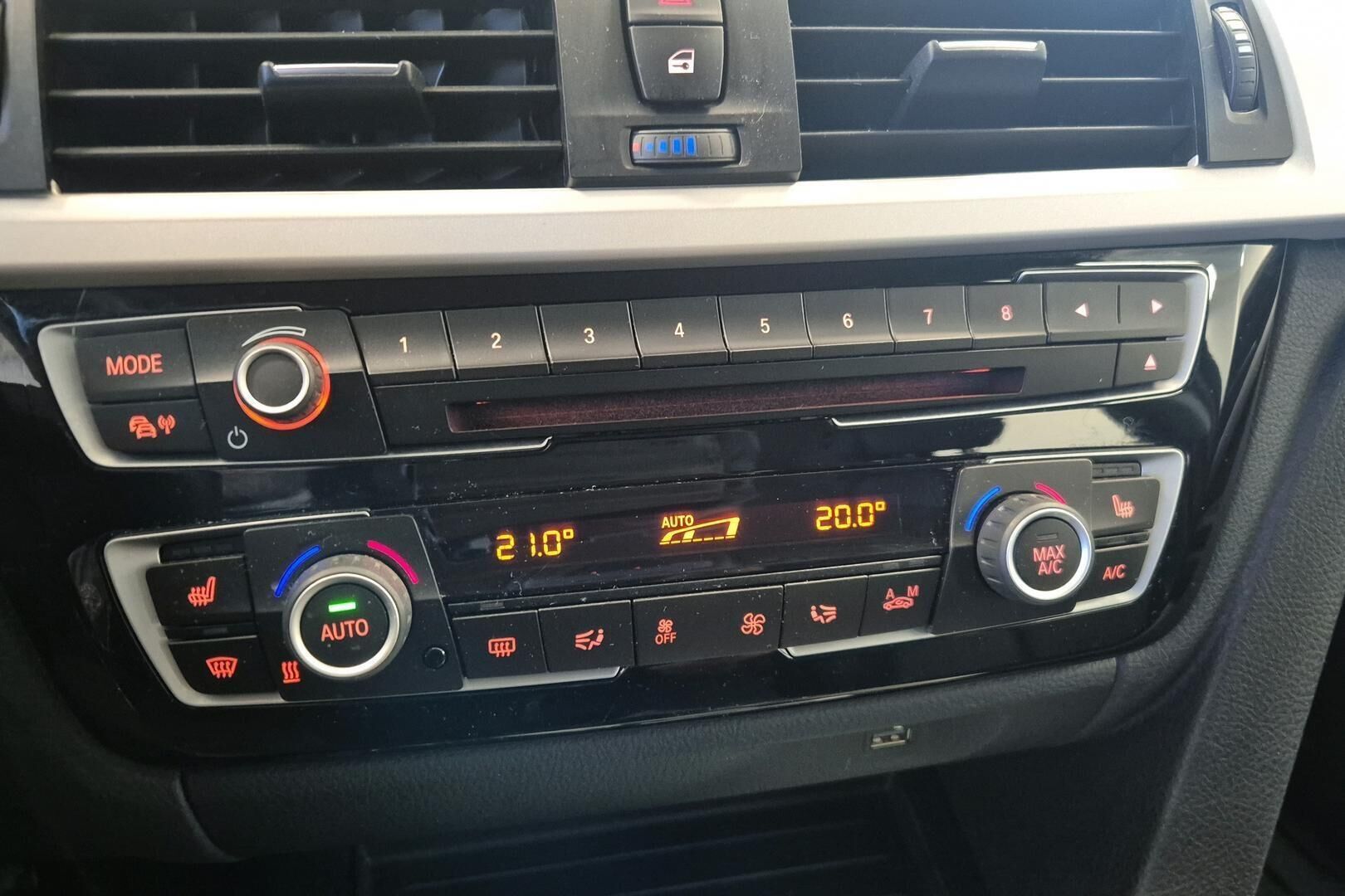 BMW 3-sarja iso kuva 19