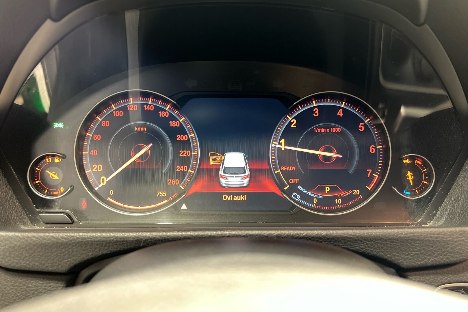 BMW 3-sarja iso kuva 11