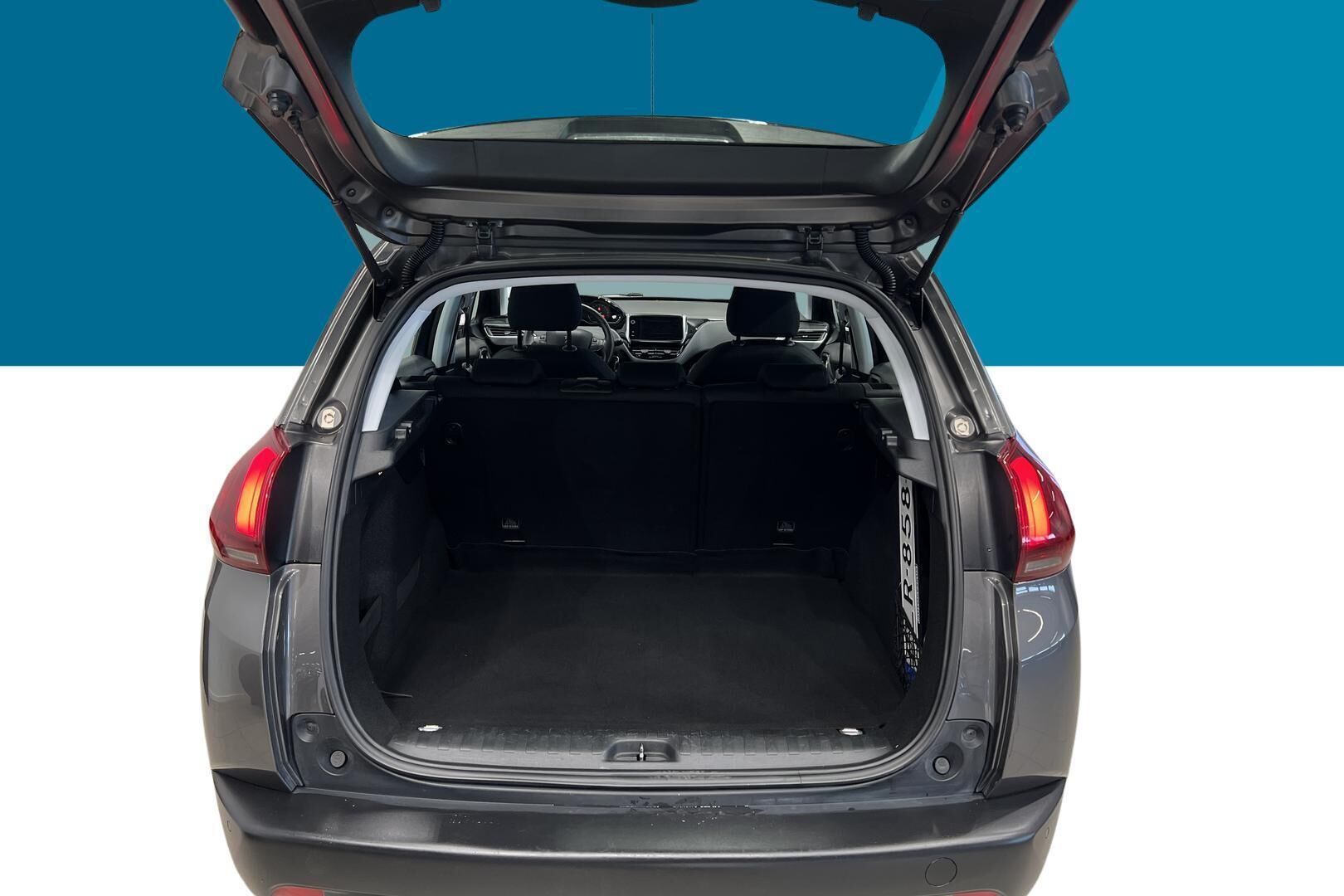 Peugeot 2008 iso kuva 8