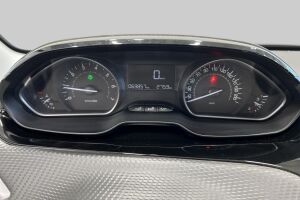 Peugeot 2008 esikatselu 10