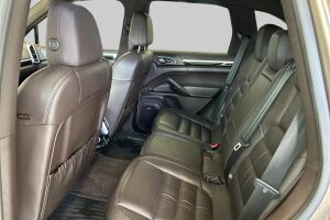 Porsche Cayenne esikatselu 6