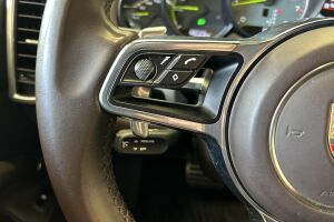 Porsche Cayenne esikatselu 17
