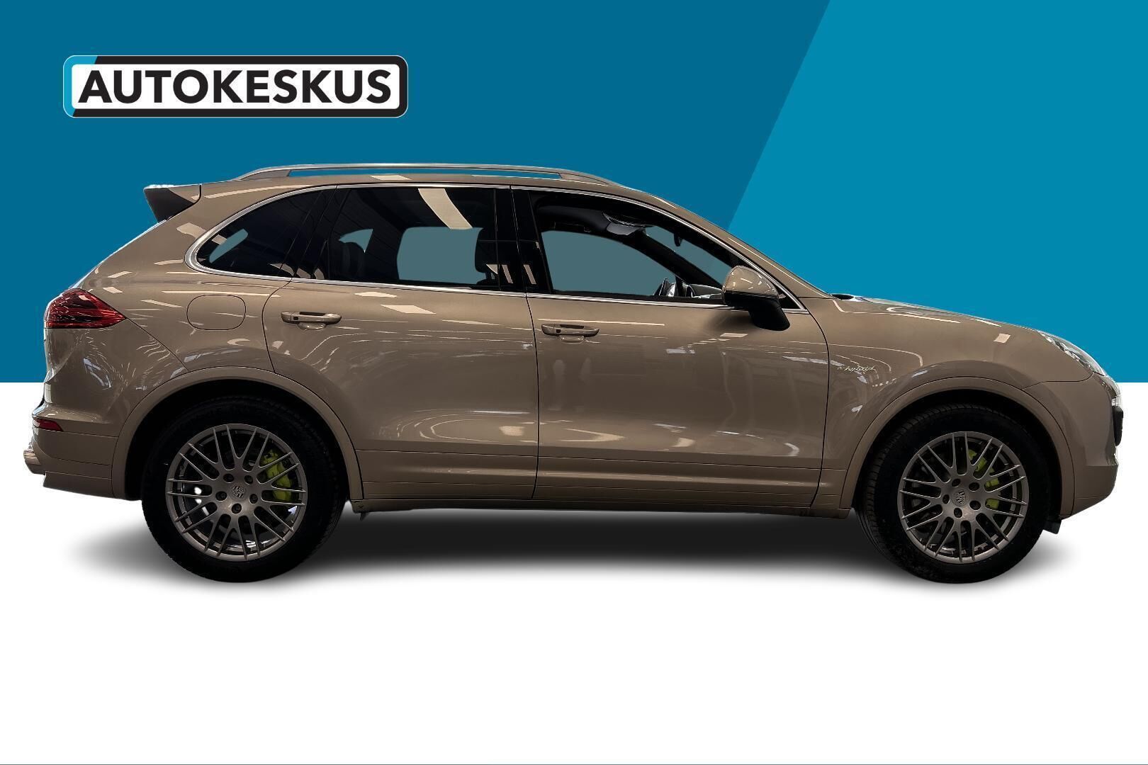 Porsche Cayenne iso kuva 1