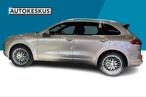 Porsche Cayenne esikatselu 29