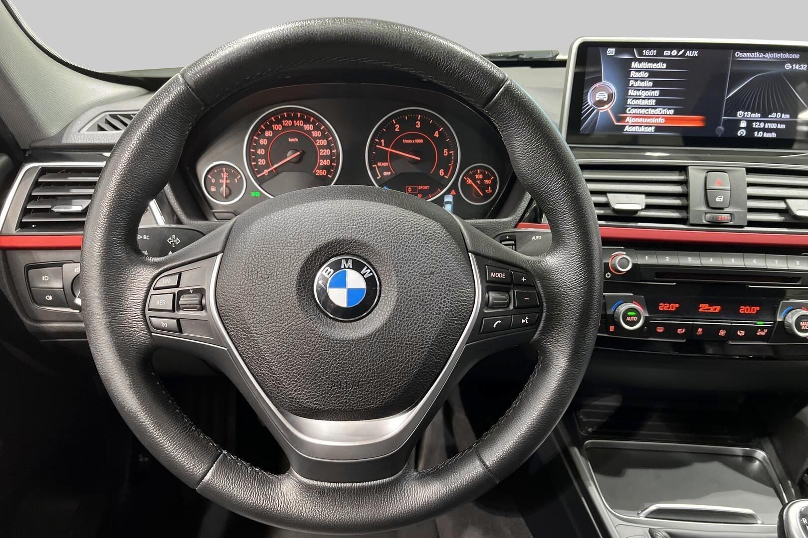 BMW 3-sarja iso kuva 29