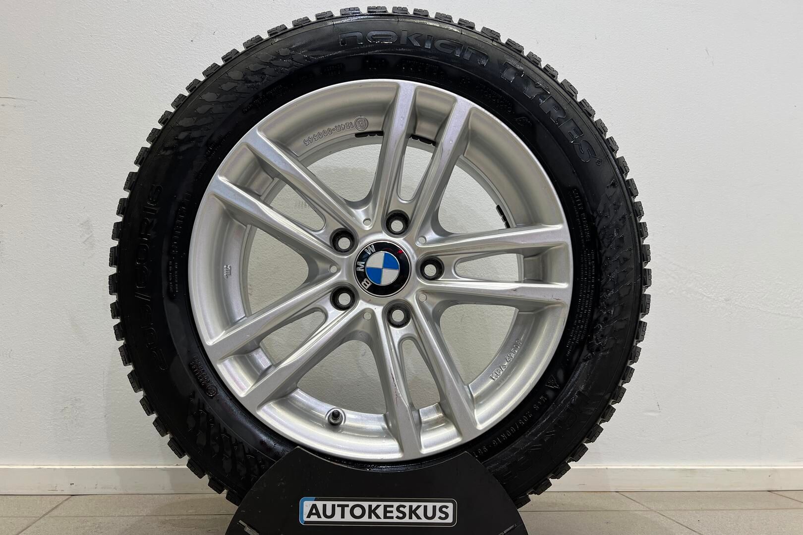 BMW 3-sarja iso kuva 30
