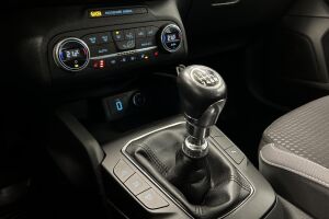 Ford Focus esikatselu 19