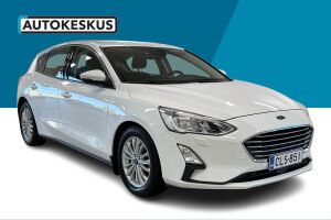 Ford Focus esikatselu 2