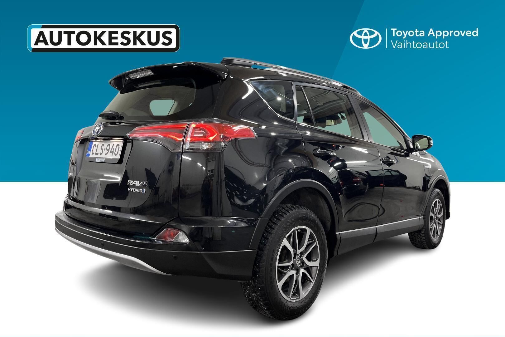 Toyota RAV4 iso kuva 4