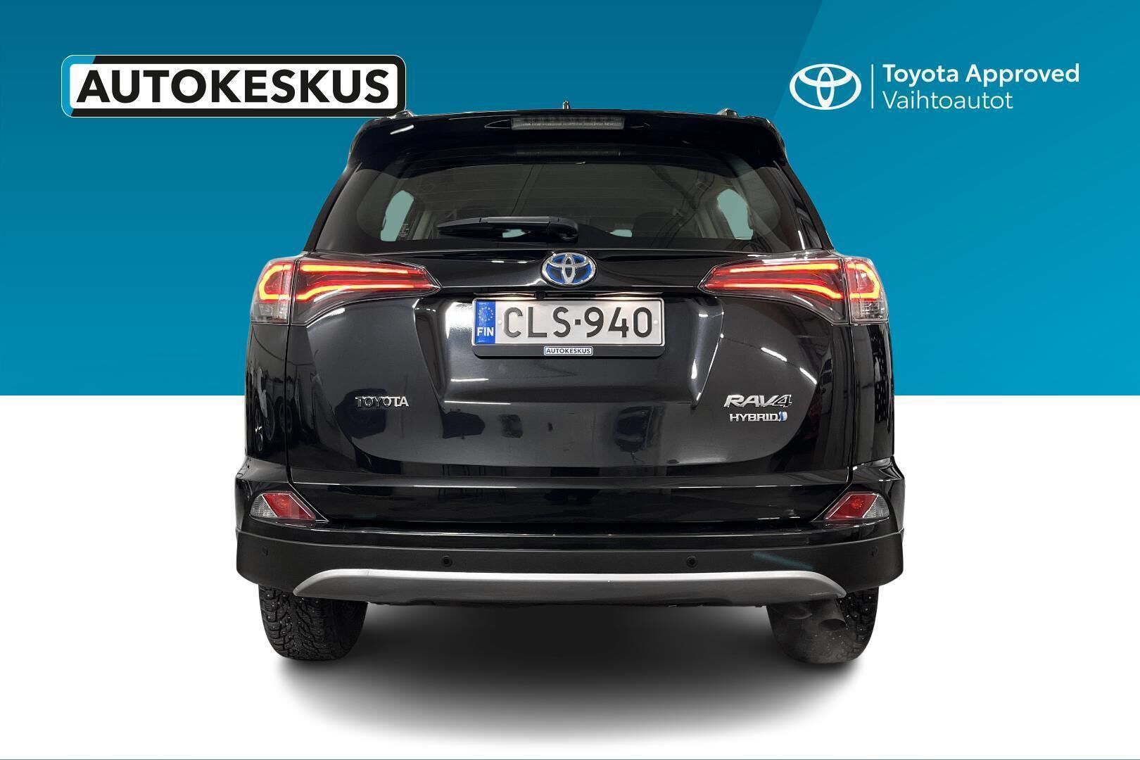 Toyota RAV4 iso kuva 5