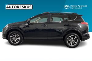 Toyota RAV4 esikatselu 7