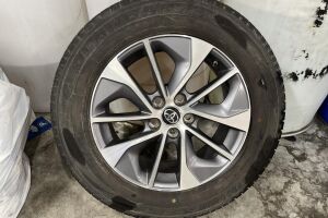 Toyota RAV4 esikatselu 12