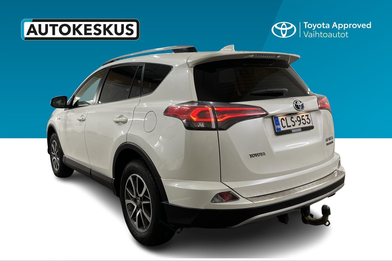 Toyota RAV4 iso kuva 6