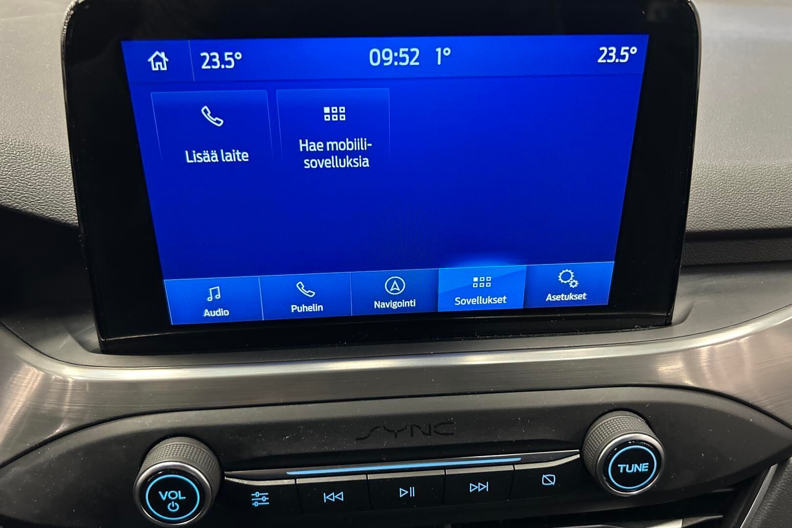 Ford Focus iso kuva 16