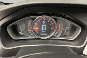 Volvo V40 esikatselu 14