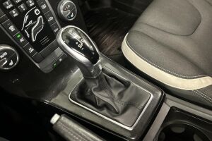 Volvo V40 esikatselu 17