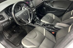 Volvo V40 esikatselu 9