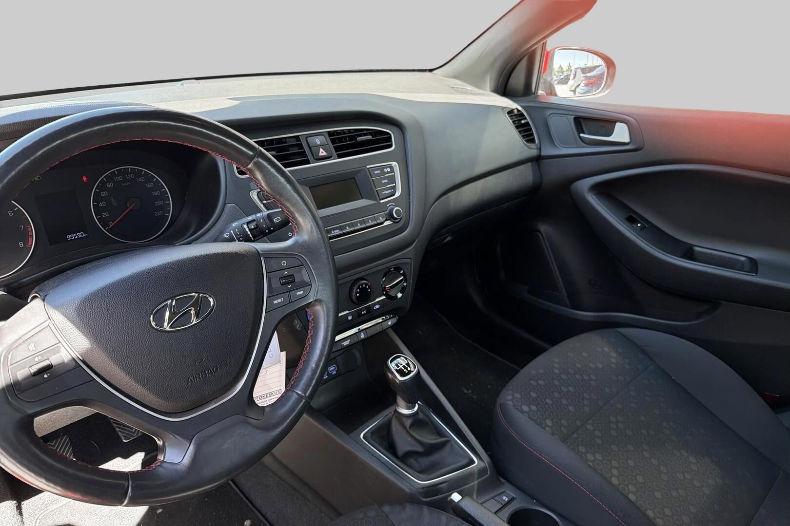 Hyundai i20 Hatchback iso kuva 1