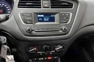 Hyundai i20 Hatchback esikatselu 12
