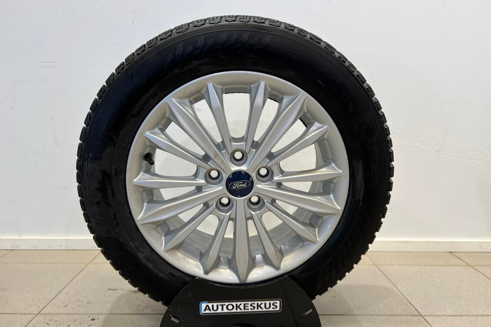 Ford Focus iso kuva 25