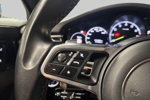 Porsche Panamera esikatselu 16