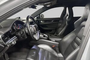 Porsche Panamera esikatselu 3