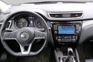 Nissan Qashqai esikatselu 2