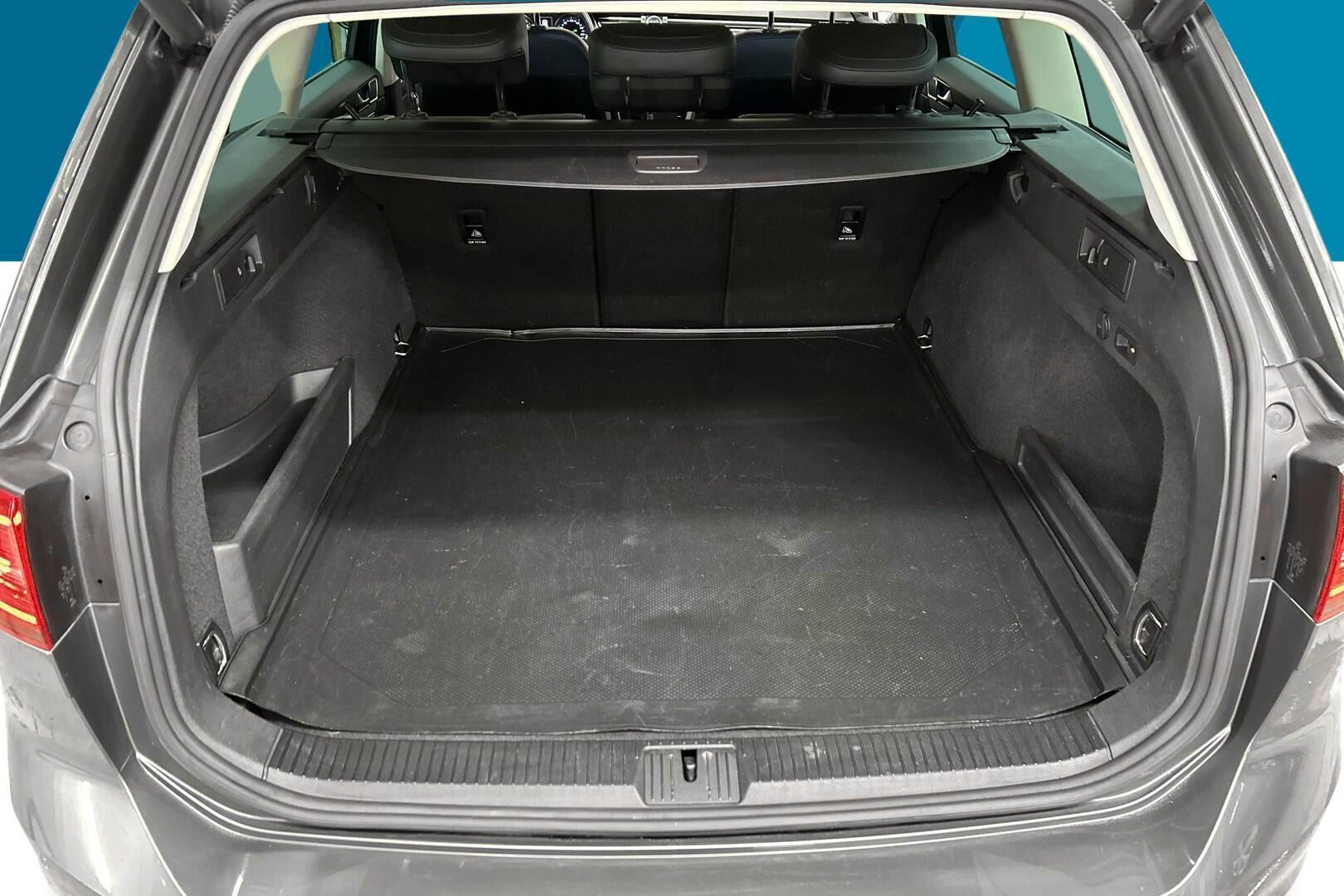 Volkswagen Passat iso kuva 12