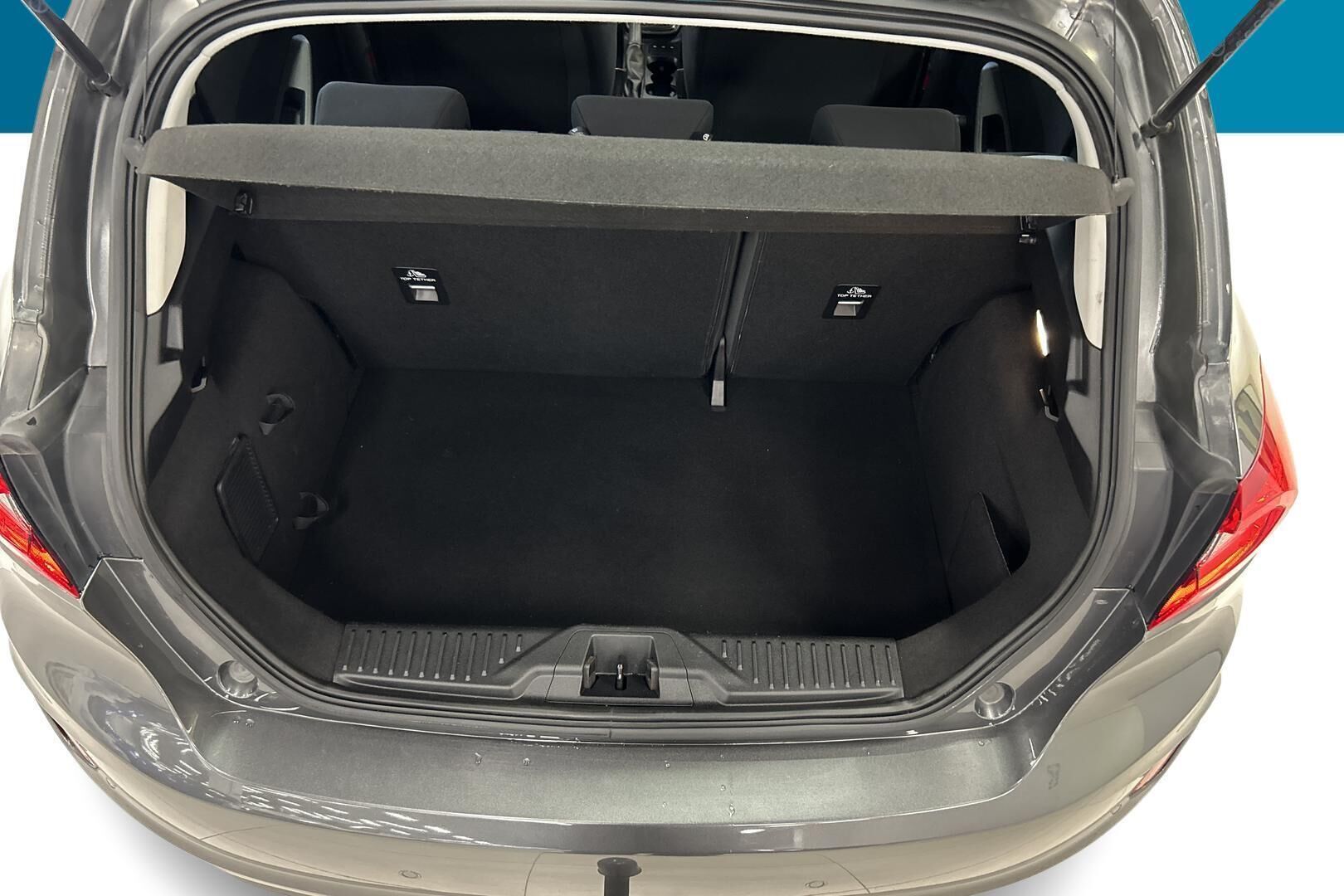 Ford Fiesta iso kuva 12