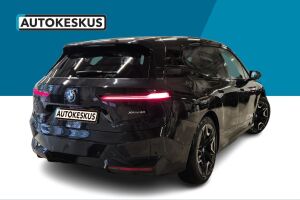 BMW IX esikatselu 10