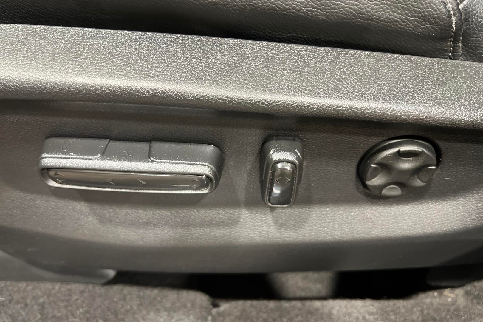 Honda CR-V iso kuva 23