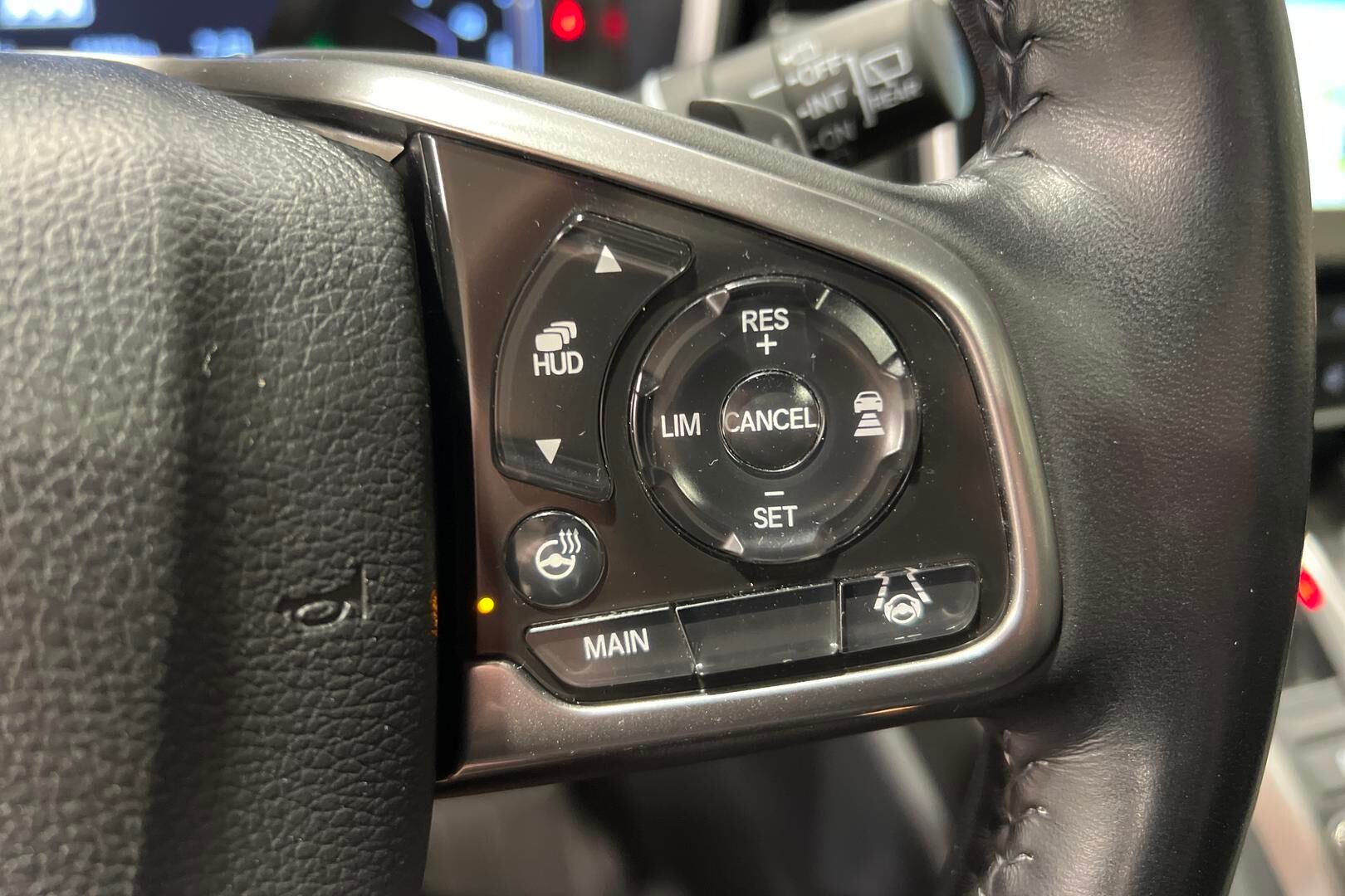 Honda CR-V iso kuva 25