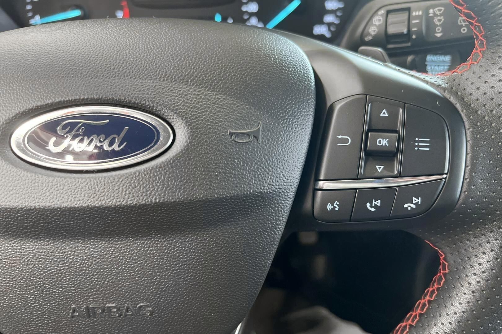 Ford Fiesta iso kuva 21