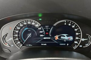 BMW 5-SARJA esikatselu 17