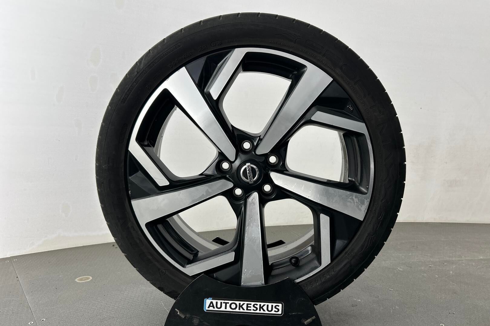 Nissan Qashqai iso kuva 13