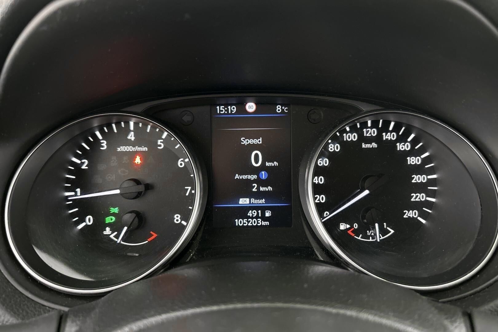 Nissan Qashqai iso kuva 14