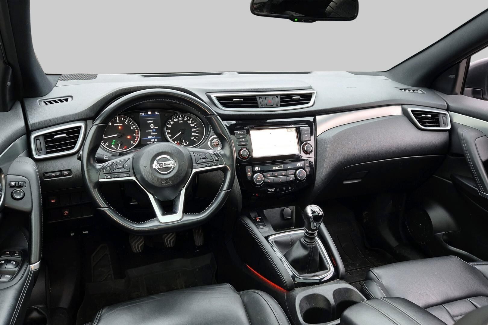 Nissan Qashqai iso kuva 2