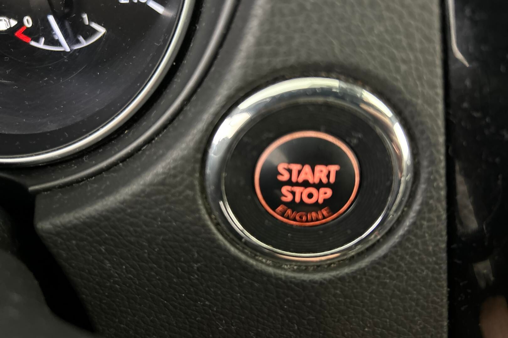 Nissan Qashqai iso kuva 18