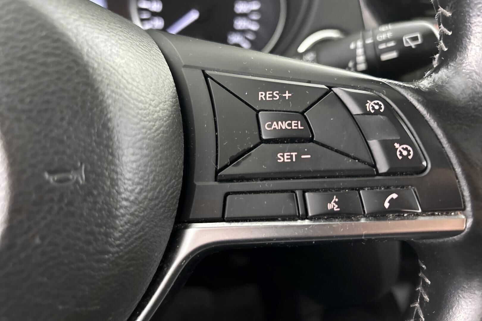 Nissan Qashqai iso kuva 23