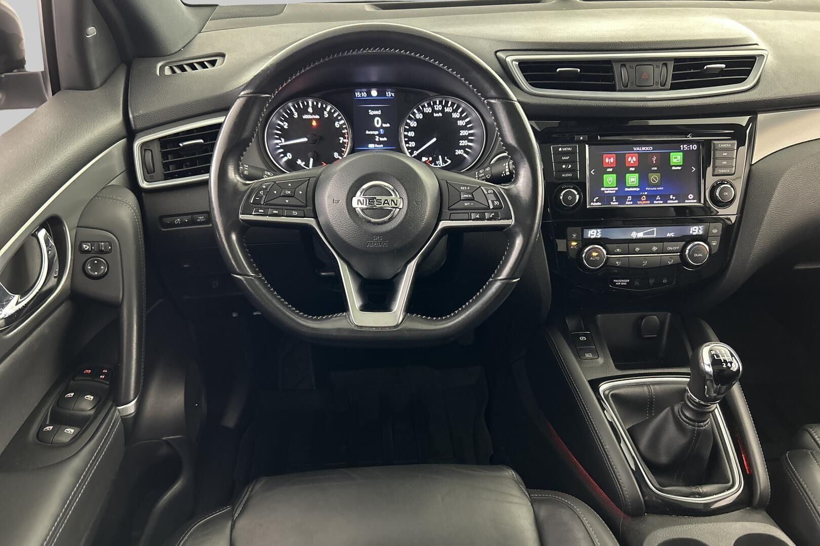 Nissan Qashqai iso kuva 28