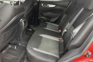 Nissan Qashqai esikatselu 10
