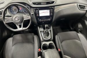 Nissan Qashqai esikatselu 11