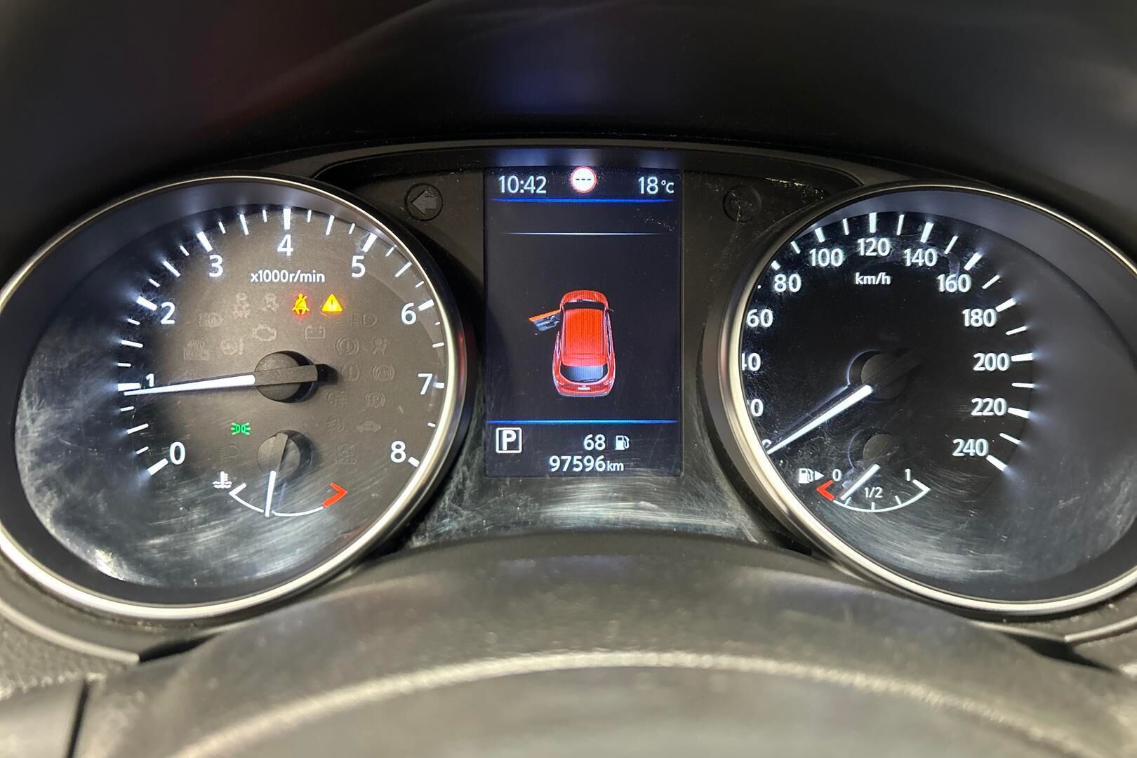 Nissan Qashqai iso kuva 17