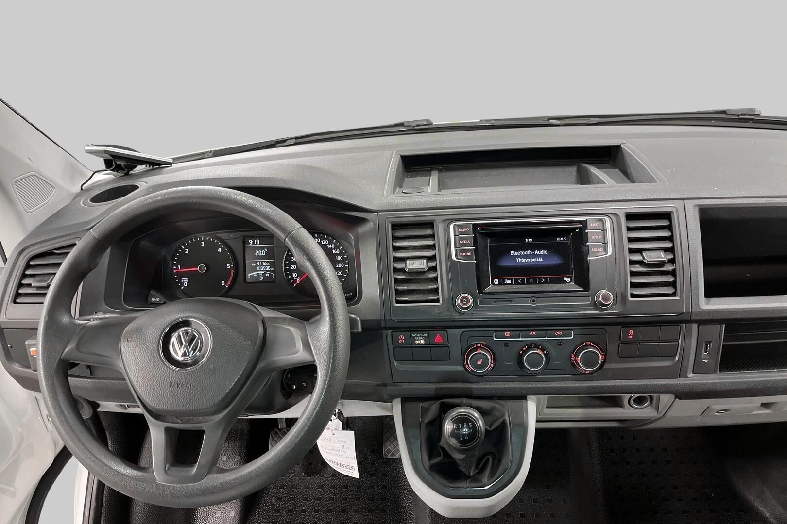 Volkswagen Transporter iso kuva 10