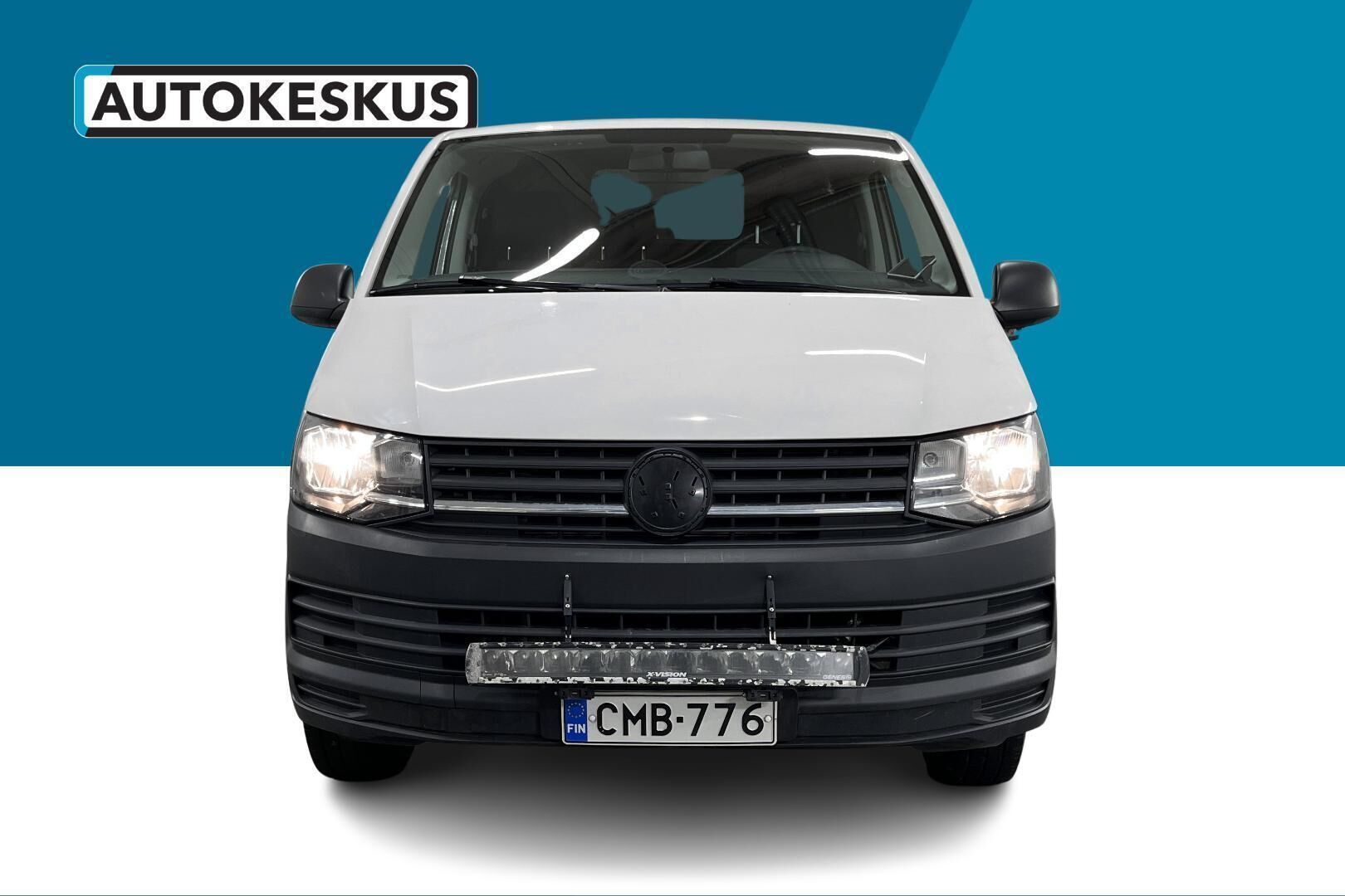 Volkswagen Transporter iso kuva 2